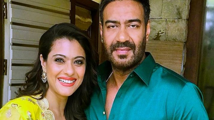 ajay-devgn-and-kajol-shared-special-selfie-that-cl