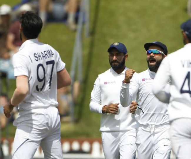 virat-kohli-became-4th-indian-fielder-to-complete-